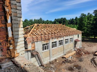 Капитальный ремонт СОШ №2 в Колпашево проходит в штатном режиме