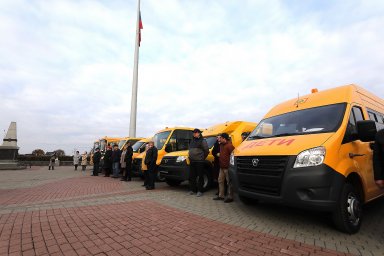 Новый школьный автобус для Колпашевского района