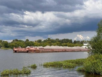 Экологи требуют начать расследование незаконной перевалки и возможного ущерба водозабору столицы