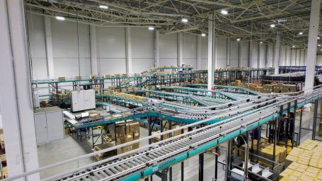 COMITAS создал высокоэффективный склад для компании Глория Джинс